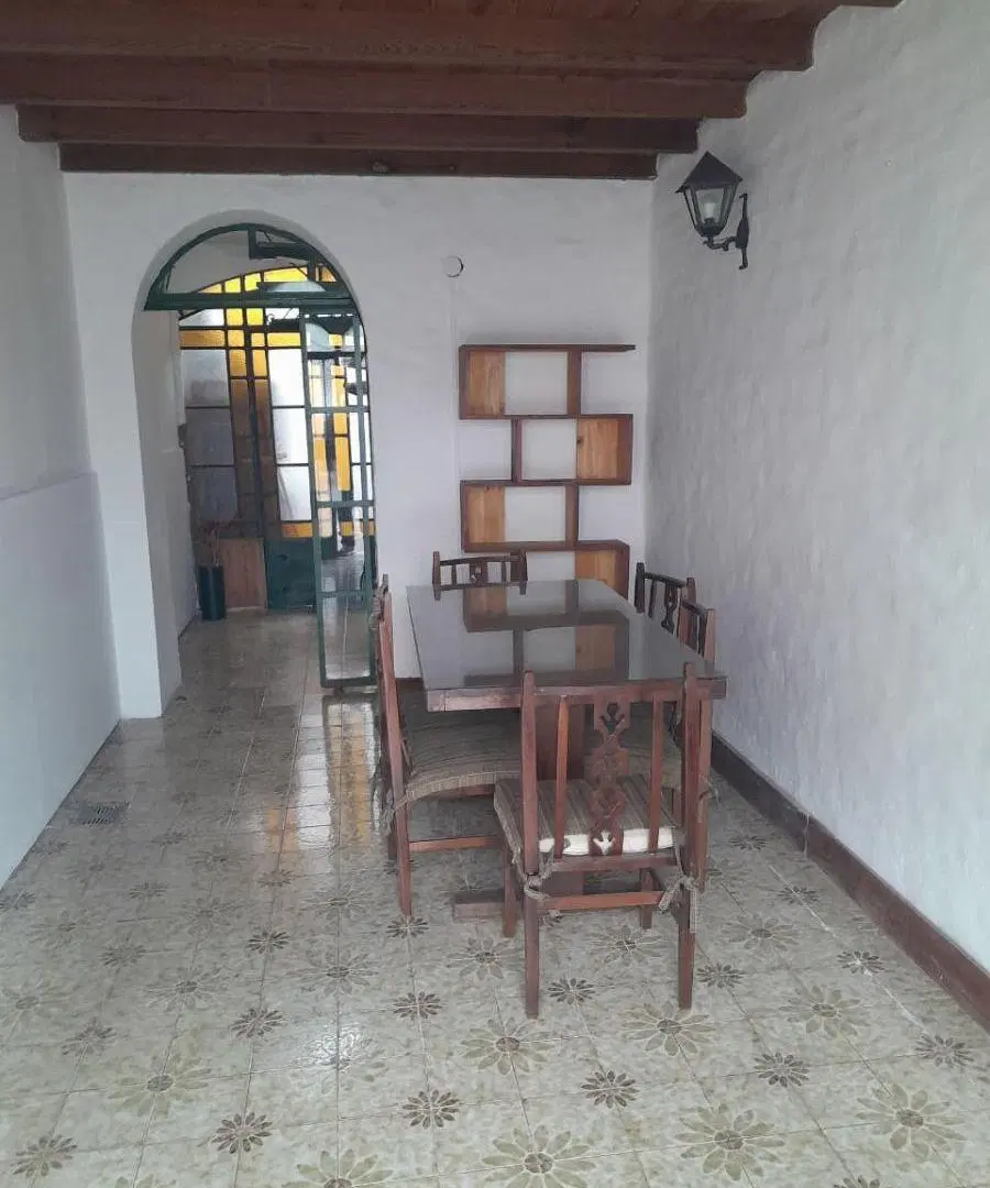 Casa de 100 m² con 3 dormitorios en alquiler en La Plata 4