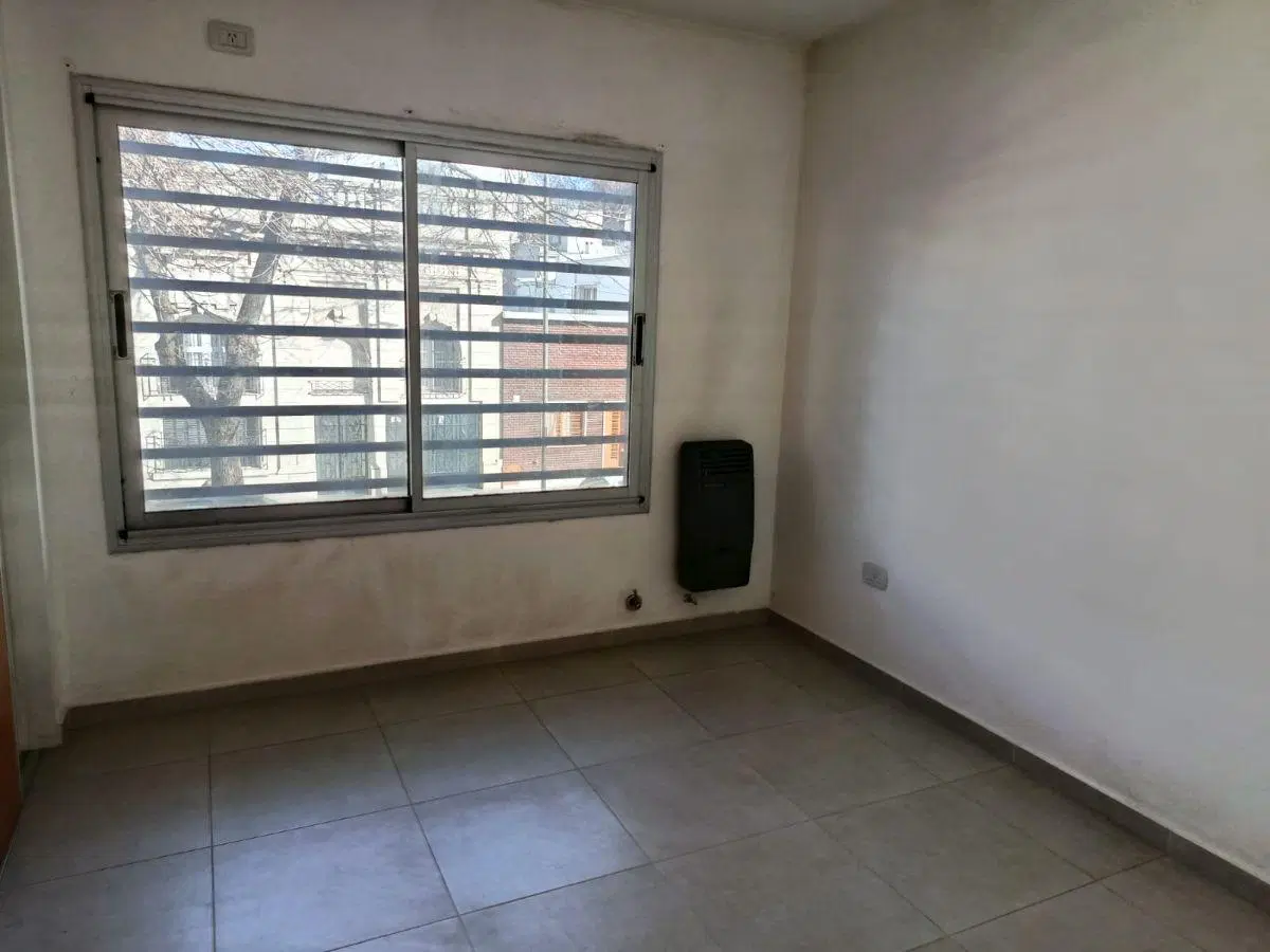 Departamento en alquiler a metros de calle 12 8