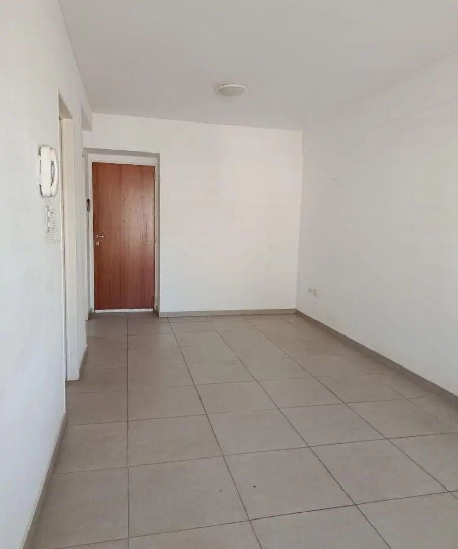 Departamento en alquiler a metros de calle 12 1