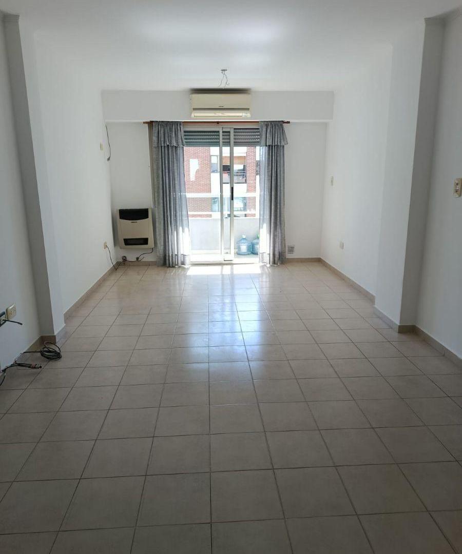 Foto de Departamento de 2 dormitorios en alquiler en La Plata, imagen 4