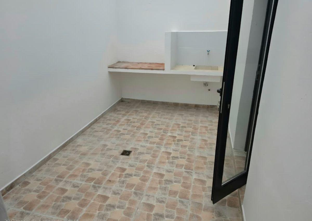 Foto de PH a reestrenar de 1 dormitorio con patio FULL ELECTRIC, imagen 4