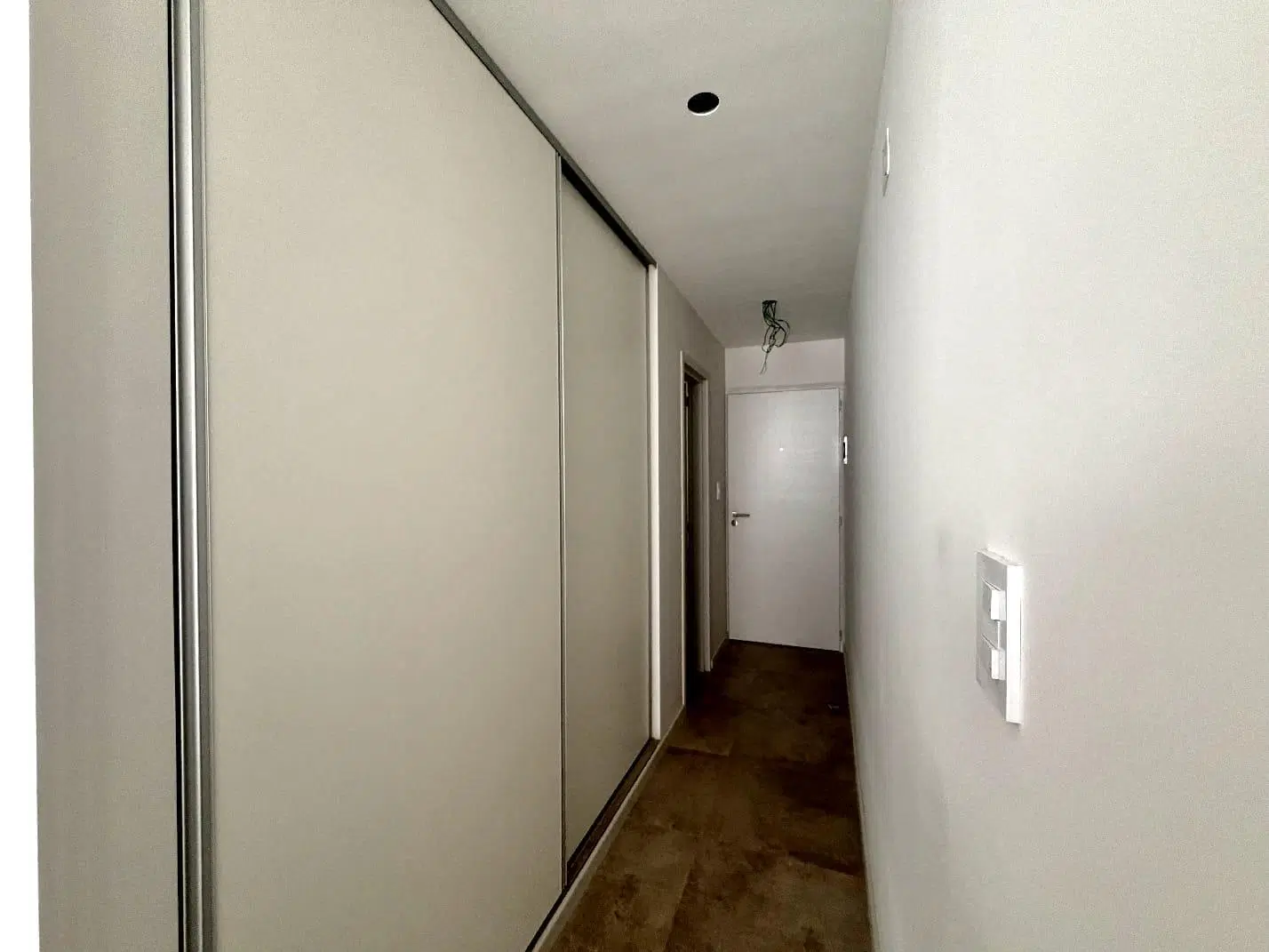 Monoambiente 45 e/ 12 y 13 5