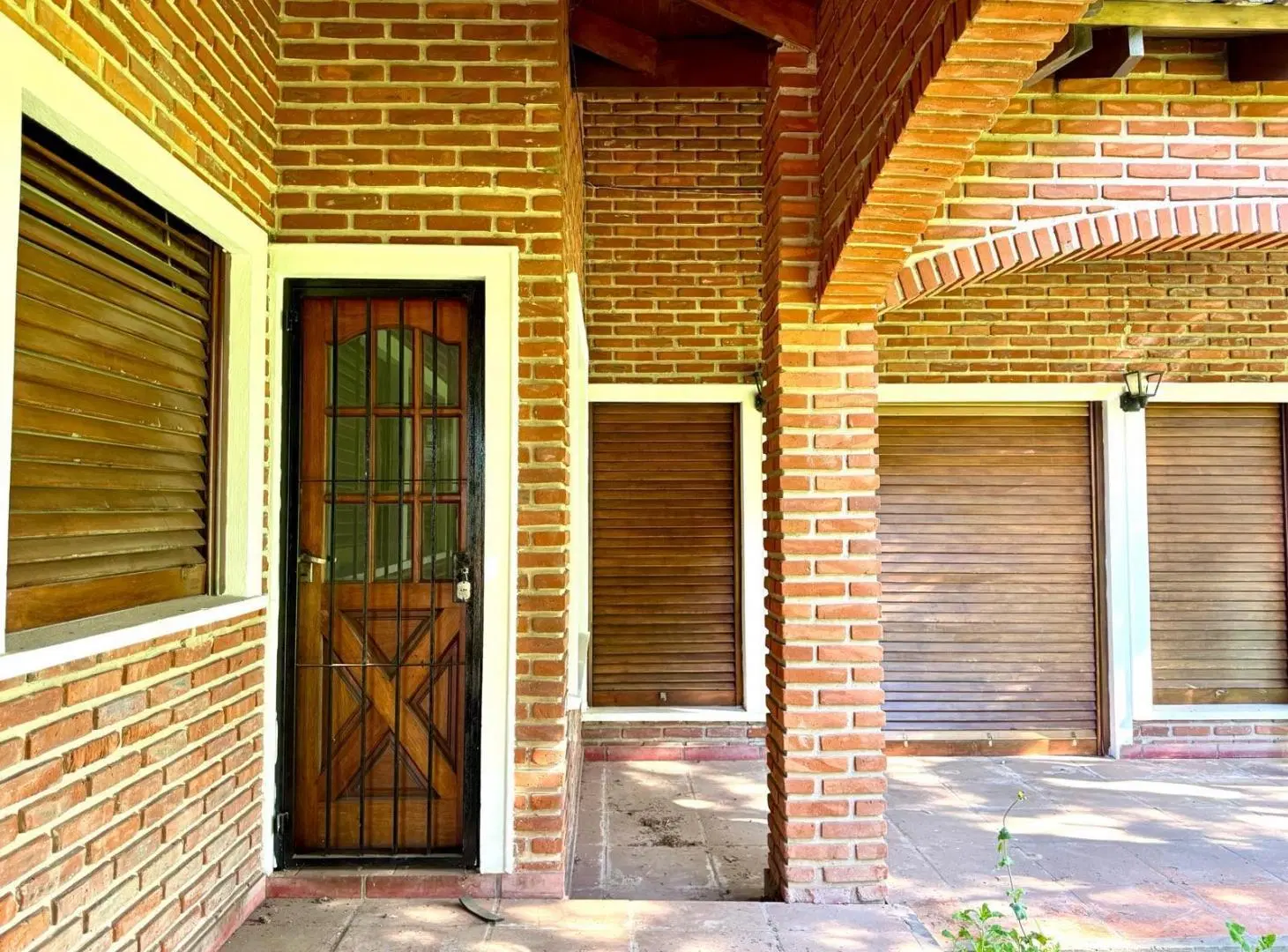 Casa 2 dormitorios, 133 e/491 y 492, Gorina 1
