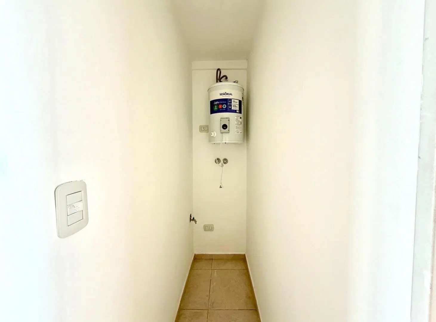 Departamento 1 dormitorio, 7 N° 1913 e/71 y 72, La Plata 3