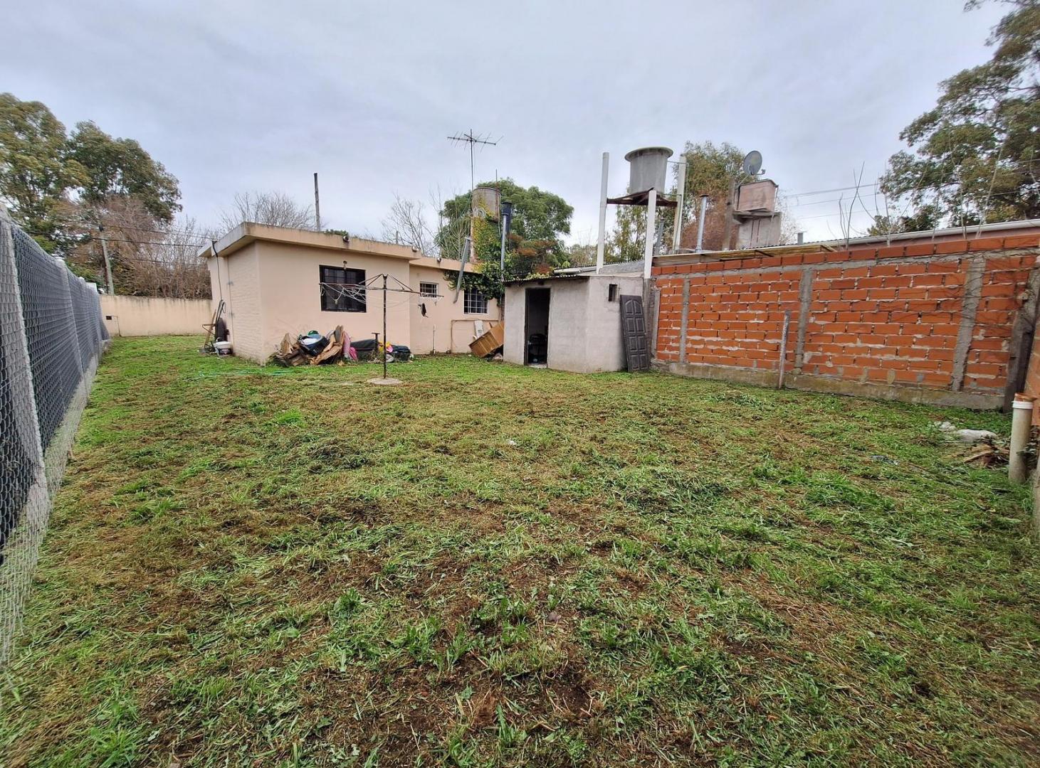 Foto de Casa en venta de dos ambientes y parque, imagen 5