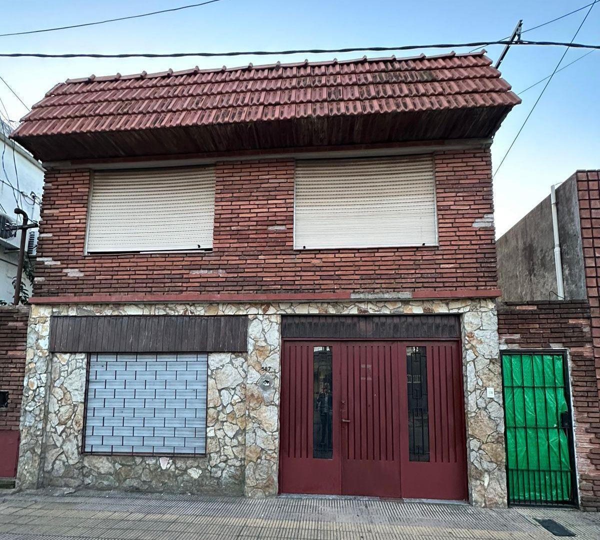 Foto de Casa 2 dormitorios a refaccionar con patio | Ensenada, imagen 1