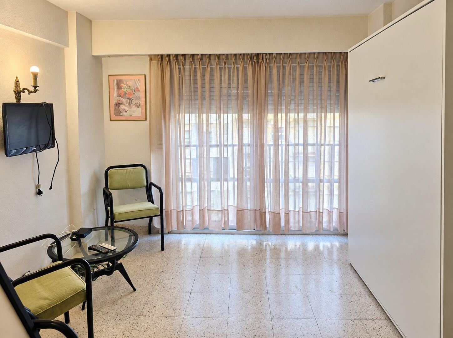 Foto de Departamento un ambiente. Alquiler 24meses., imagen 1