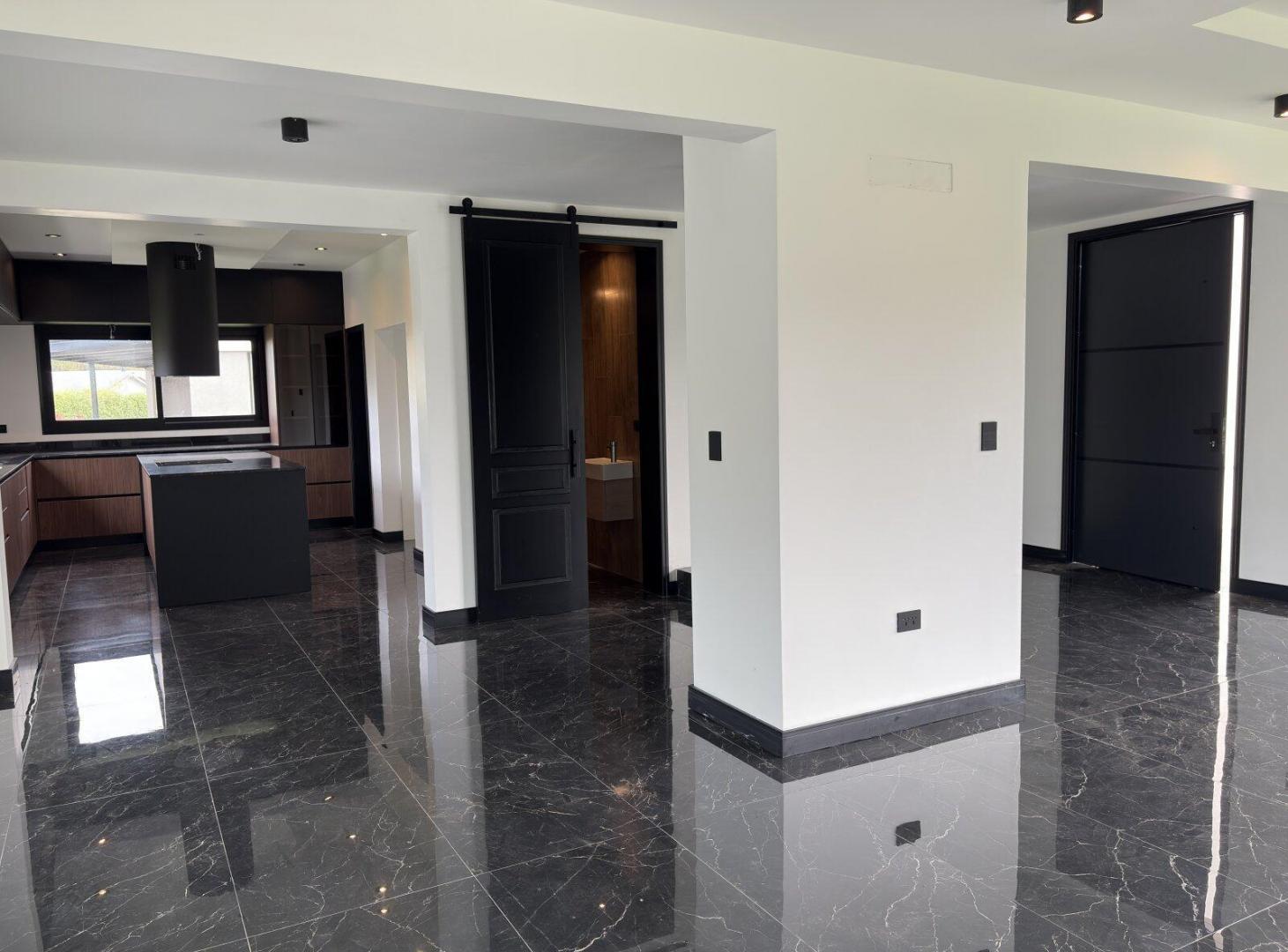 Foto de VENTA CASA 5 AMBIENTES A ESTRENAR RUMENCO JOVEN, imagen 4