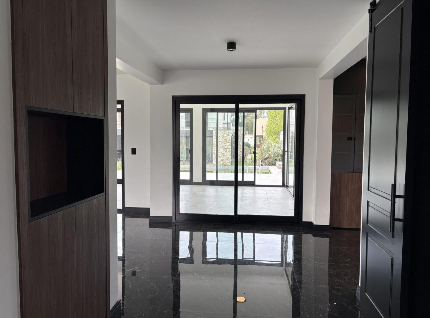 Foto de VENTA CASA 5 AMBIENTES A ESTRENAR RUMENCO JOVEN, imagen 1