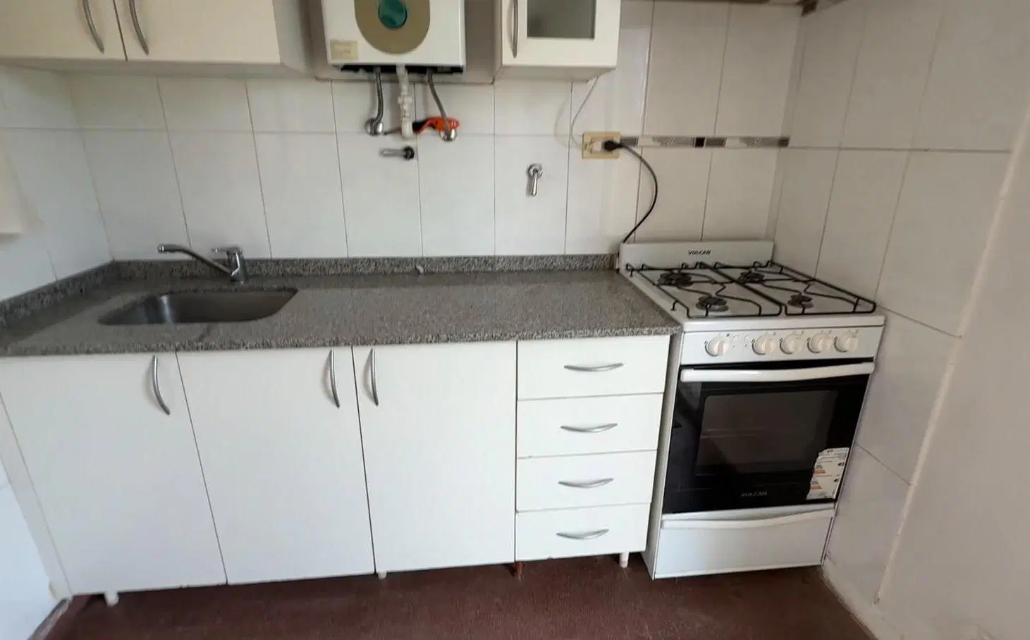 Oportunidad - Dos viviendas en un mismo lote, cerca del centro. 5