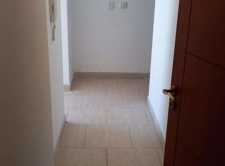 DUEÑO Alquila Dpto 2 dorm con cochera en centro de Cipolletti. 3