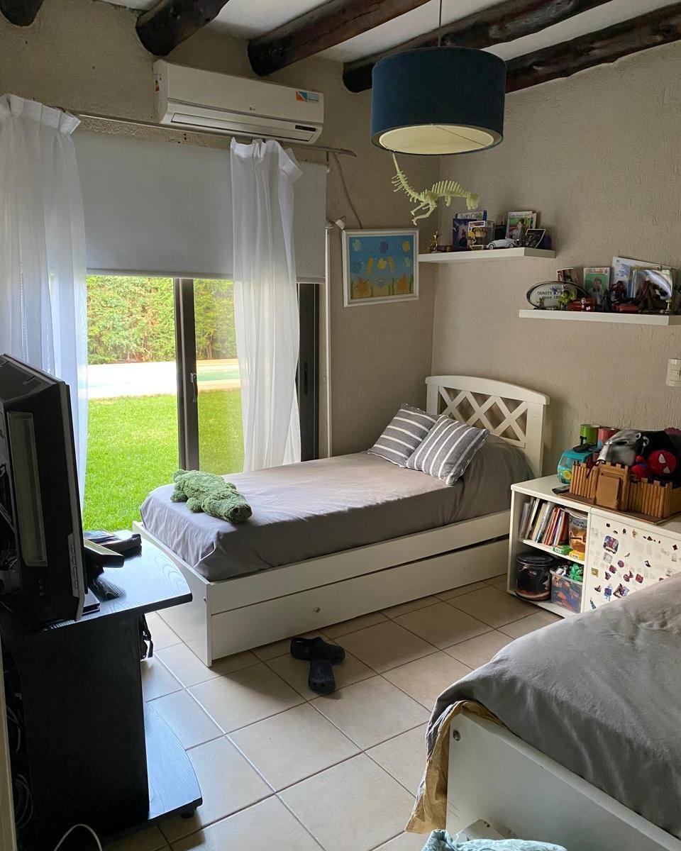 Vendo Casa en Barrio Altos de Carrodilla 3