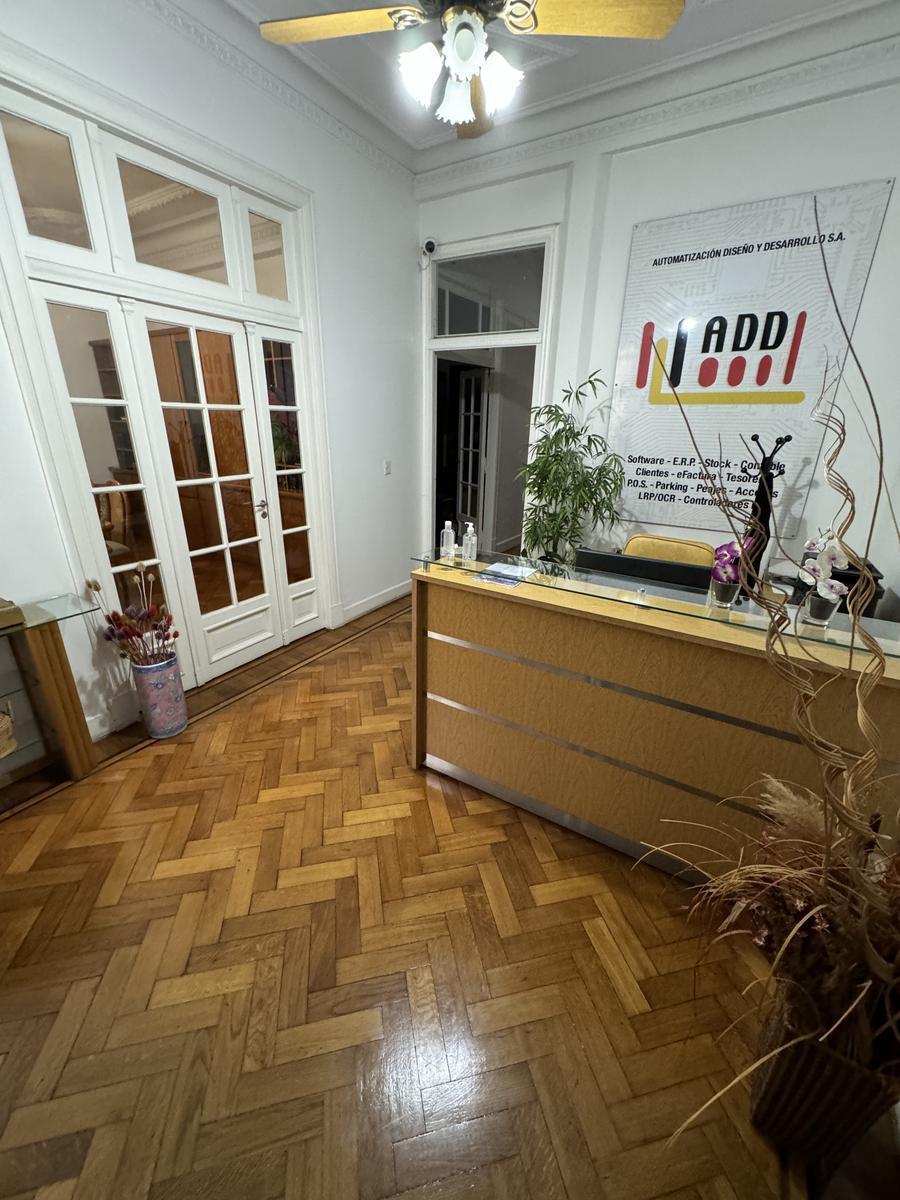 Oficina 220 m² en Venta 2
