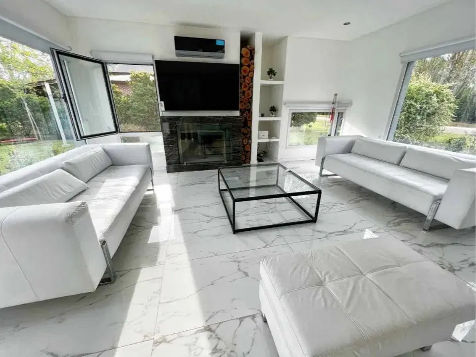 Excelente casa 3 habitaciones, 3 baños + toilette, piscina y quincho - Haras del Sur 3