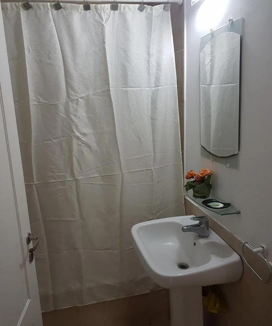 Casa en alquiler - dos dormitorios con pileta - La Candela 8