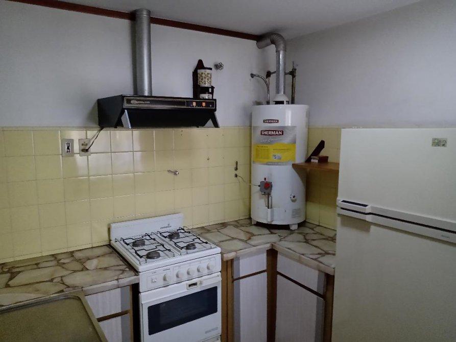 Foto de IMPORTANTE CHALET EN DOS PLANTAS , CON SOTANO, imagen 4