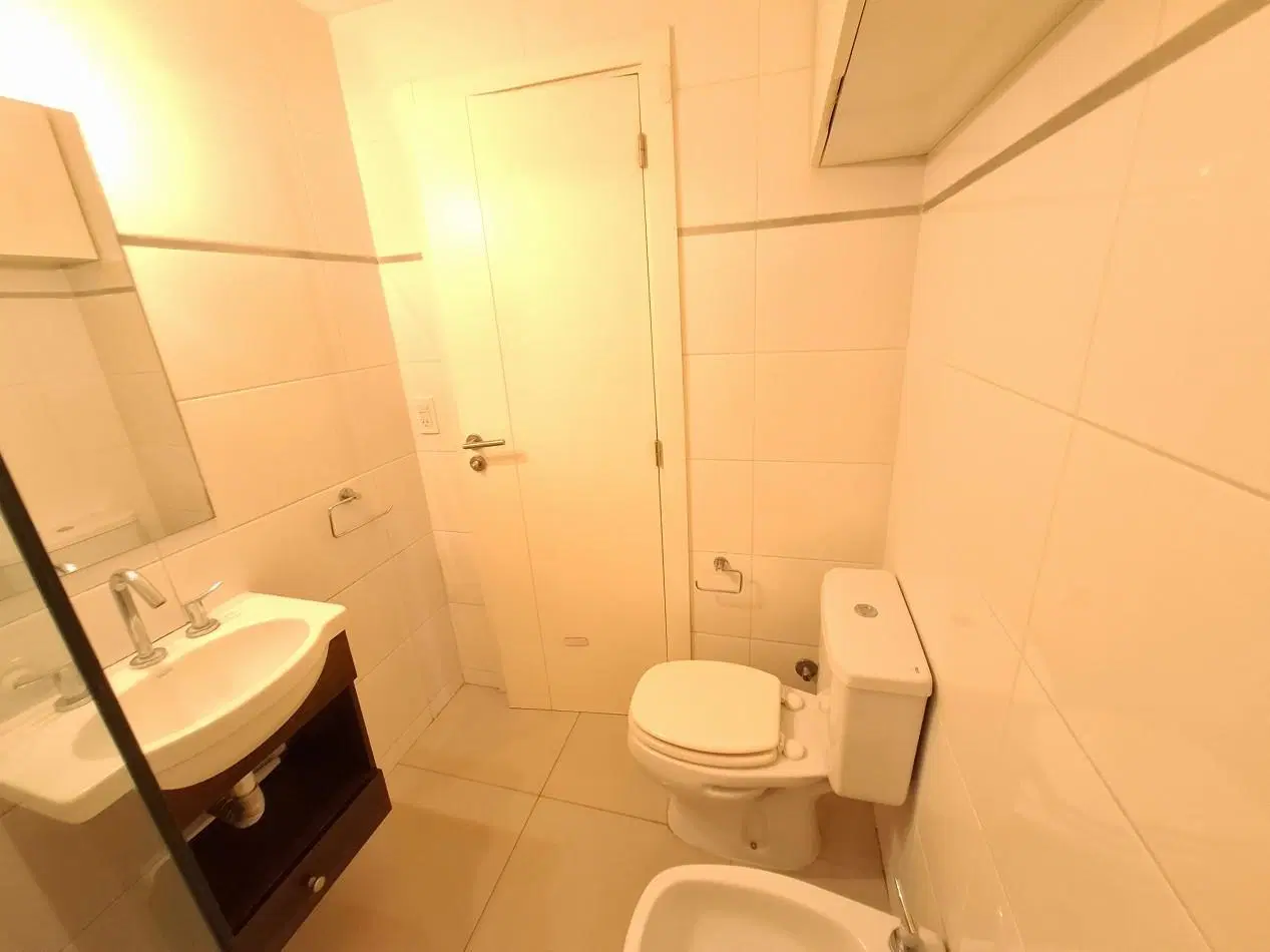 Departamento en venta de 3 ambientes con cochera y baulera en Mar del Plata 4
