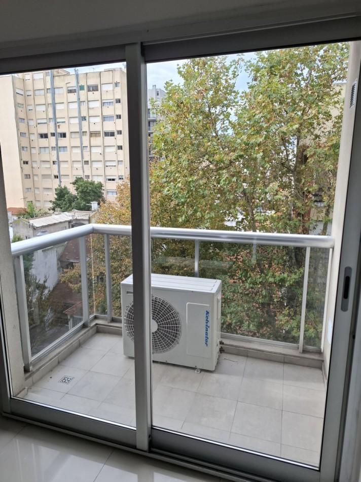 Foto de Departamento en venta de 3 ambientes con cochera y baulera en Mar del, imagen 3