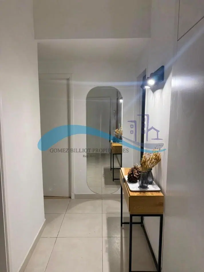 Departamento 2 ambientes C/dependencia y balcon a la calle 3