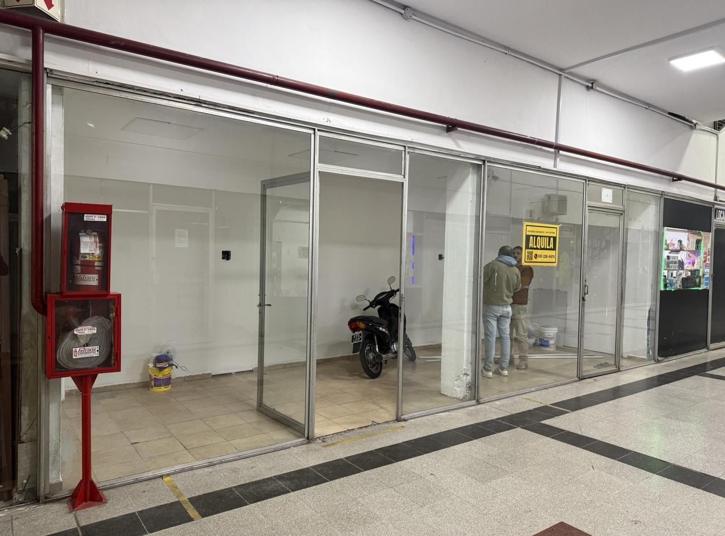 VENTA LOCAL COMERCIAL CENTRICO