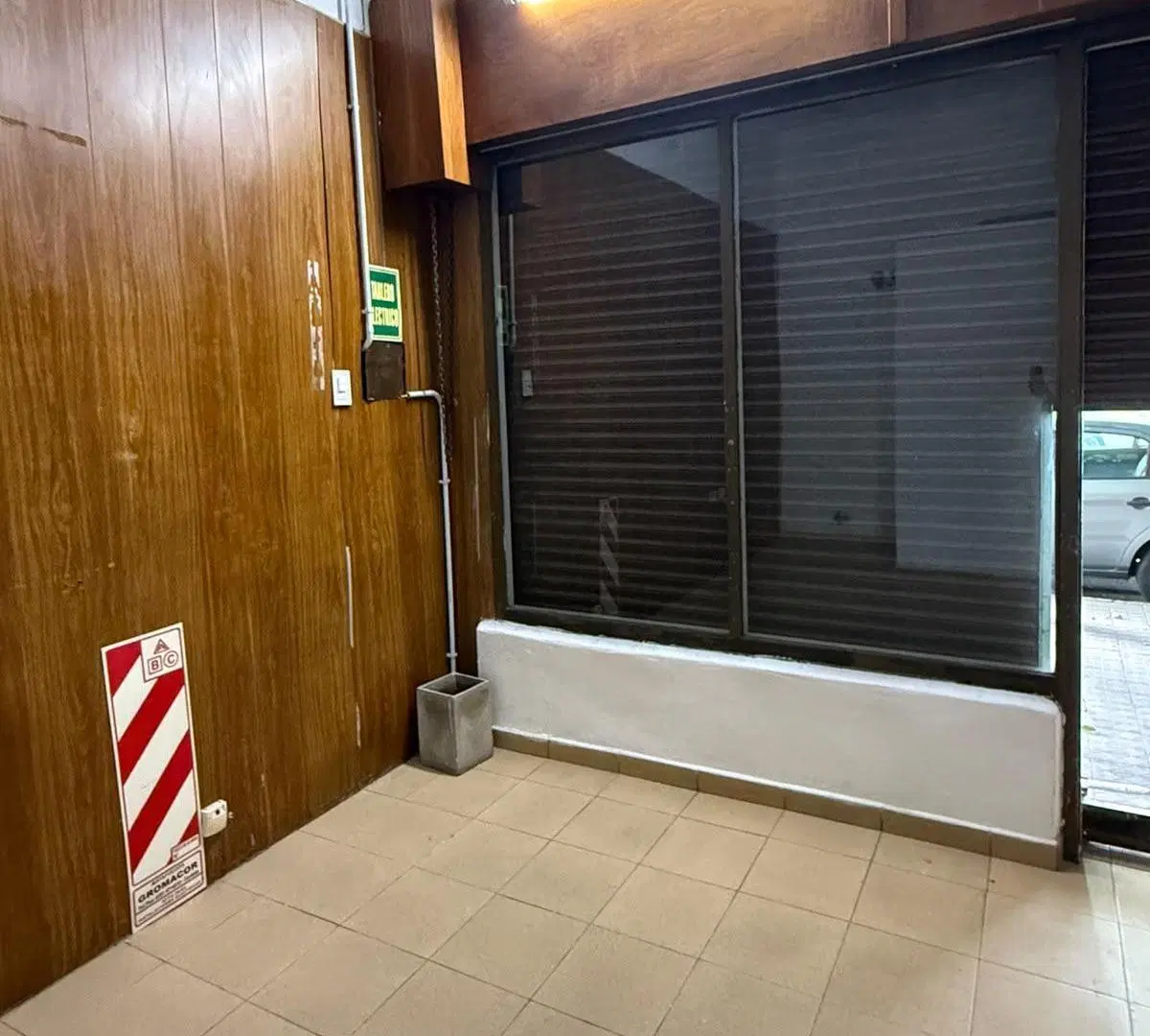 Alquiler local comercial 1