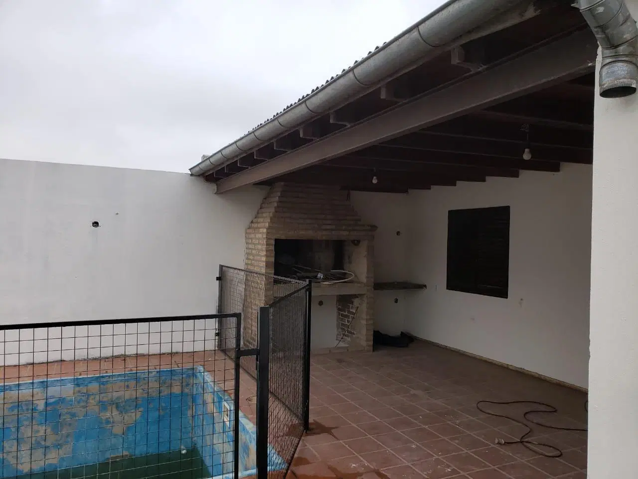 VENTA CASA 3 DORMITORIOS BARRIO LOS GIGANTES 1