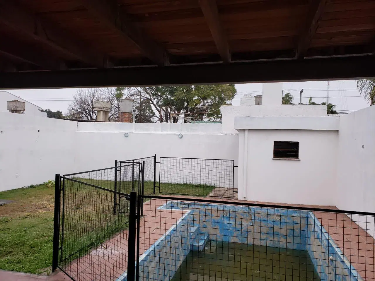 VENTA CASA 3 DORMITORIOS BARRIO LOS GIGANTES 5