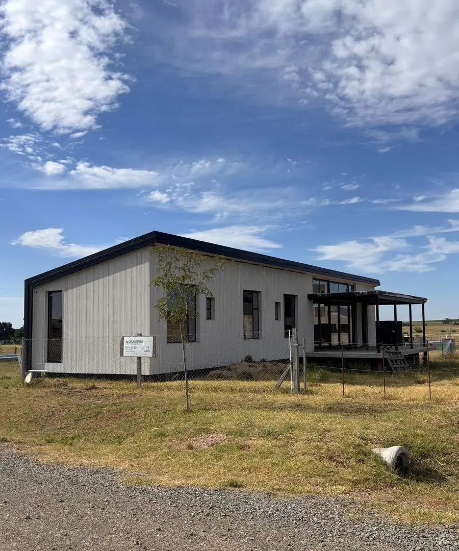 CASA EN VENTA BARRIO LAS VERBENAS SIERRA DE LA VENTANA 1