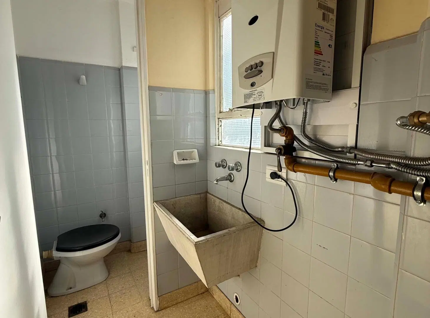 DEPARTAMENTO EN VENTA 4