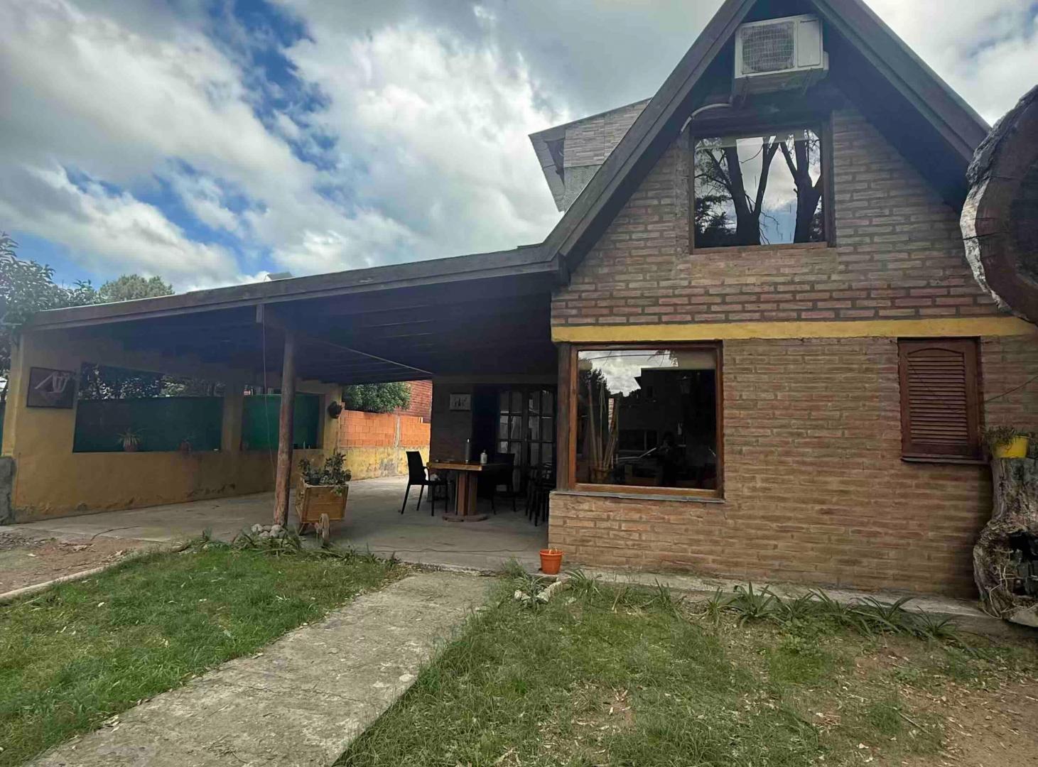 CASA Y DEPARTAMENTO EN VENTA