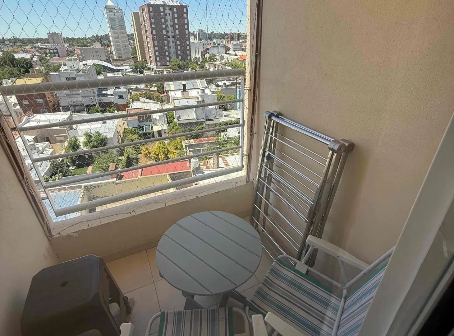 DEPARTAMENTO EN VENTA BARRIO UNIVERSITARIO 3