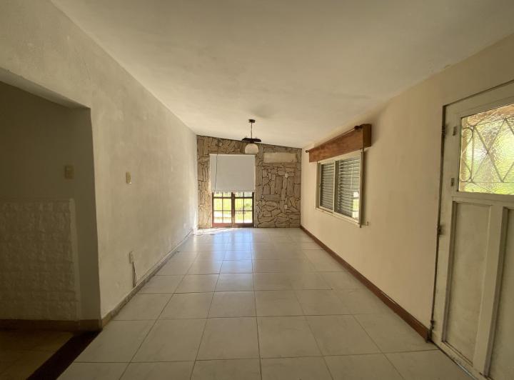 Casa en ALQUILER - Calle Domingo Silva 1500 5