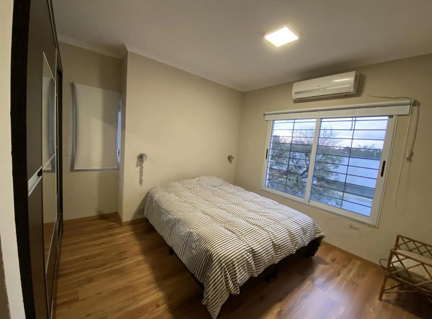 Casa en calle Las Guindas - Colastiné Norte 4
