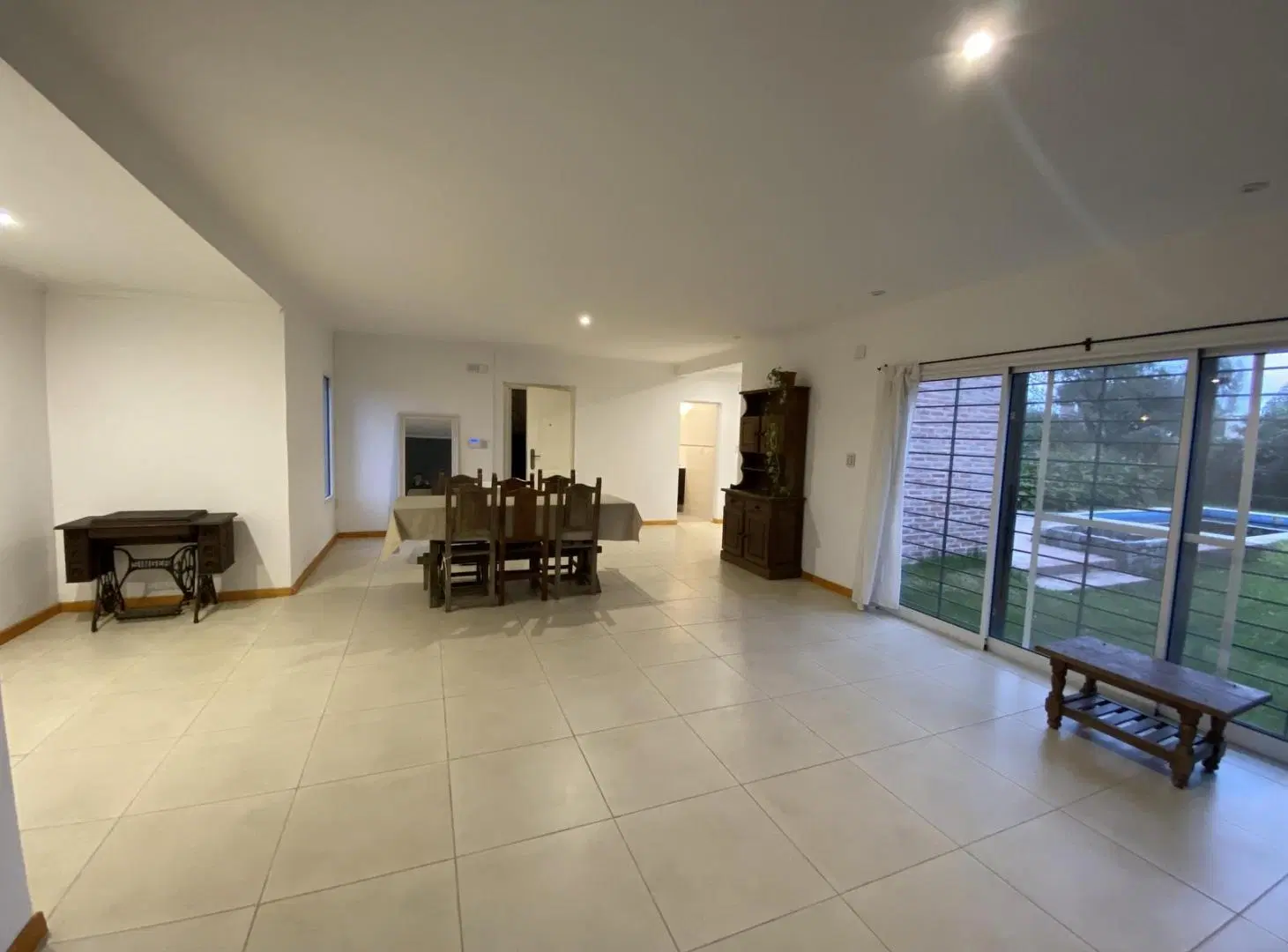 Casa en calle Las Guindas - Colastiné Norte 5