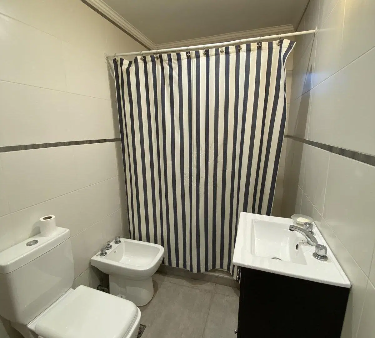 Casa en calle Las Guindas - Colastiné Norte 3