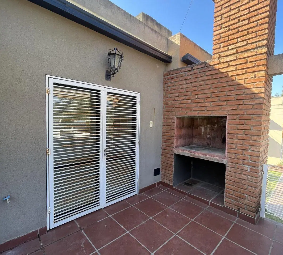 DEPARTAMENTO EN ALQUILER EN VILLA CALIFORNIA 2