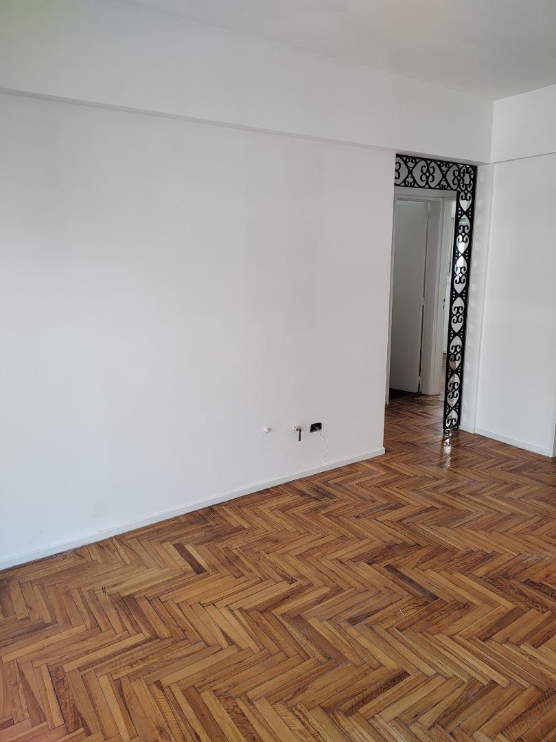 Foto de DEPARTAMENTO DE 3 AMB.CON BALCON 1 dorm.pequeño, imagen 4
