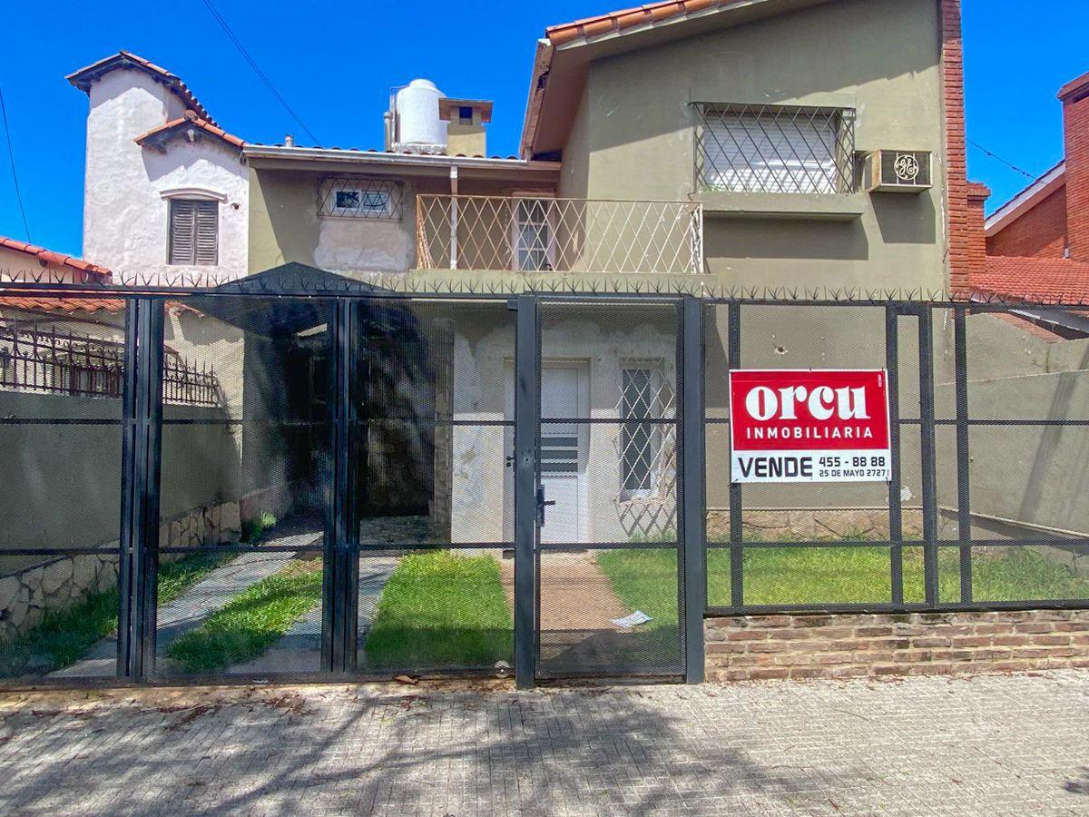CASA DE 2 PLANTAS Y UNA SEGUNDA VIVIENDA INDEPENDIENTE AL FONDO