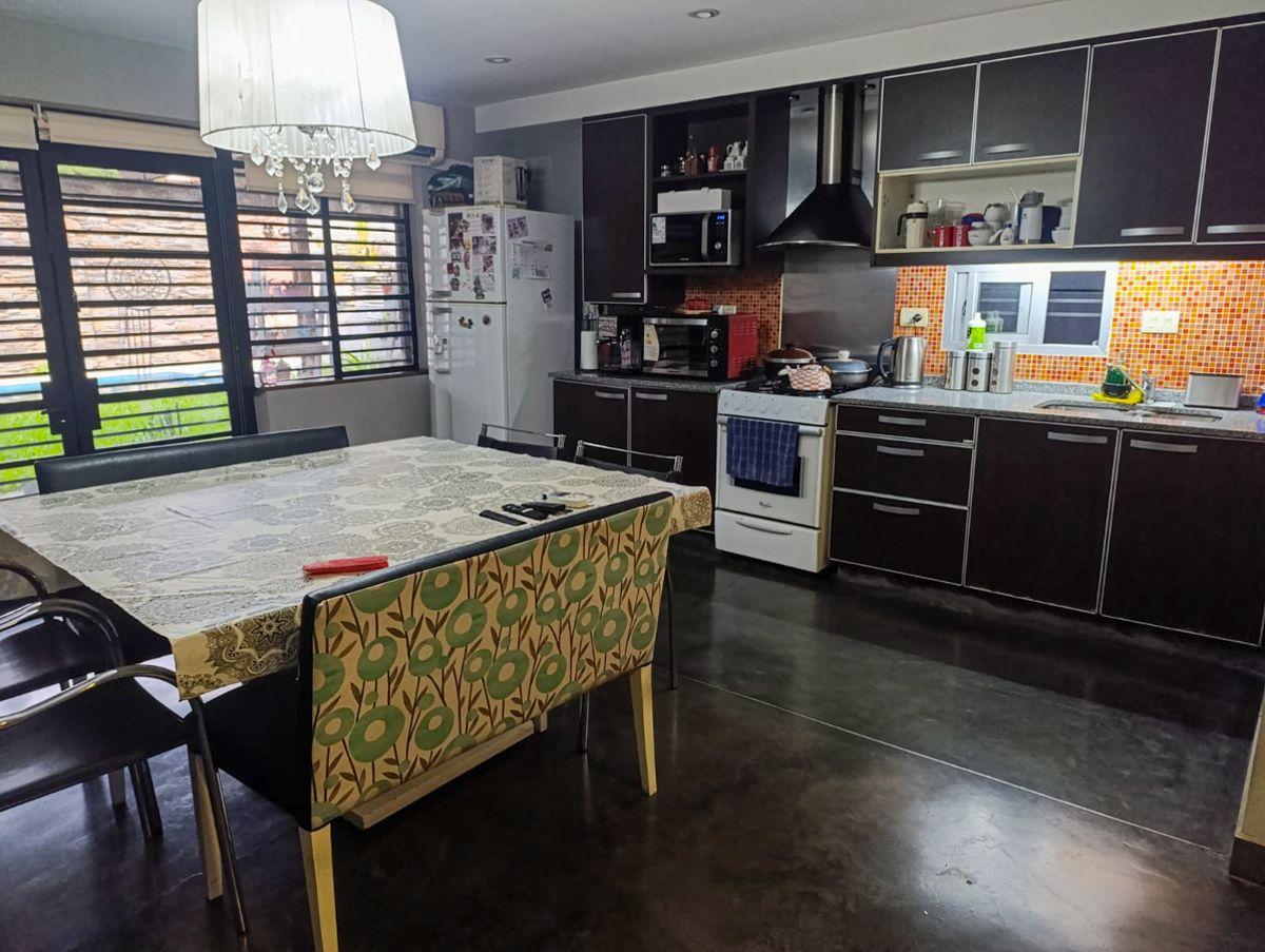 Foto de CASA A METROS DE COSTANERA - SANTA FE, imagen 5