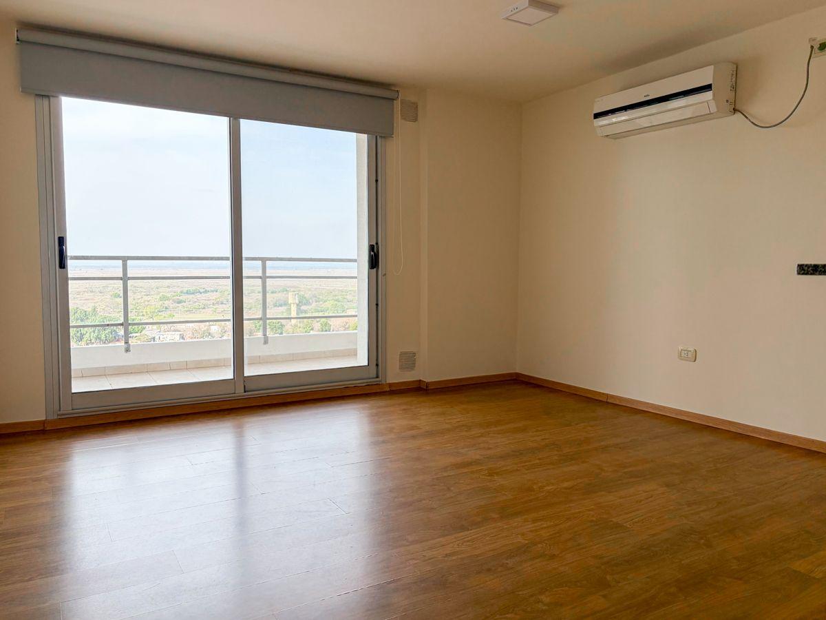 Foto de DEPARTAMENTO EN DIQUE DOS PUERTO AMARRAS, TORRE II, imagen 3