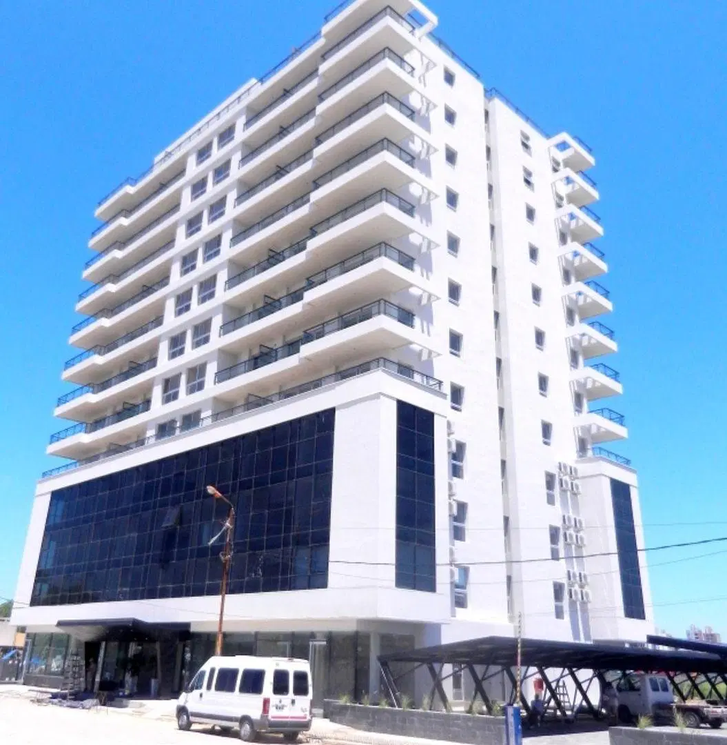 DEPARTAMENTO EN DIQUE DOS PUERTO AMARRAS, TORRE II 5