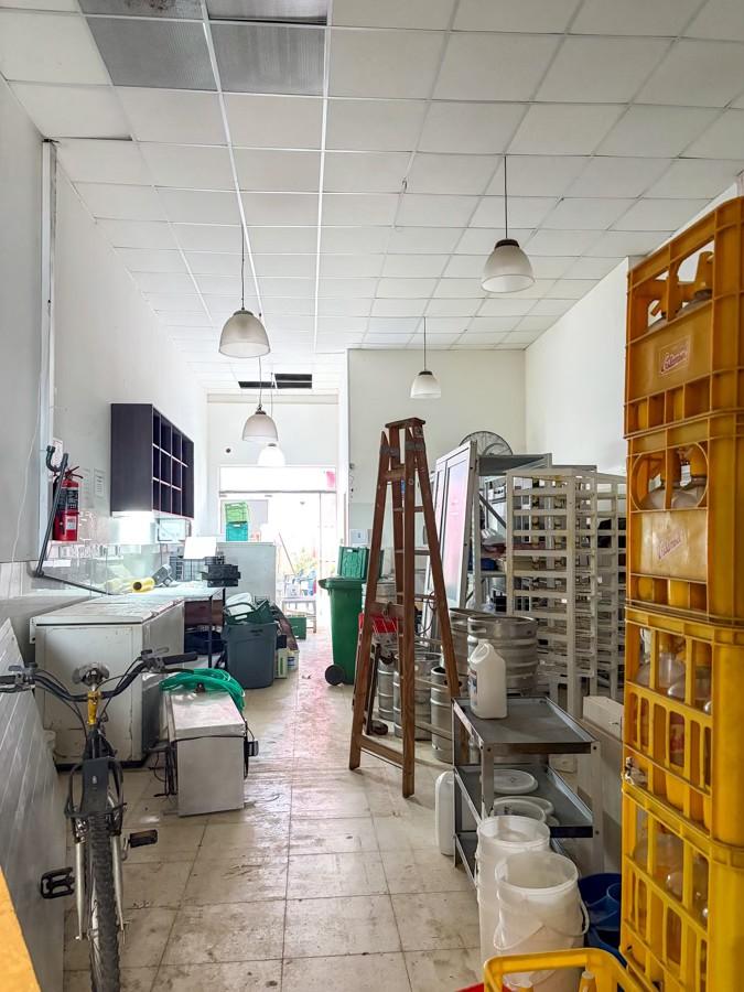 Foto de LOCAL COMERCIAL SOBRE BV. GÁLVEZ, imagen 2