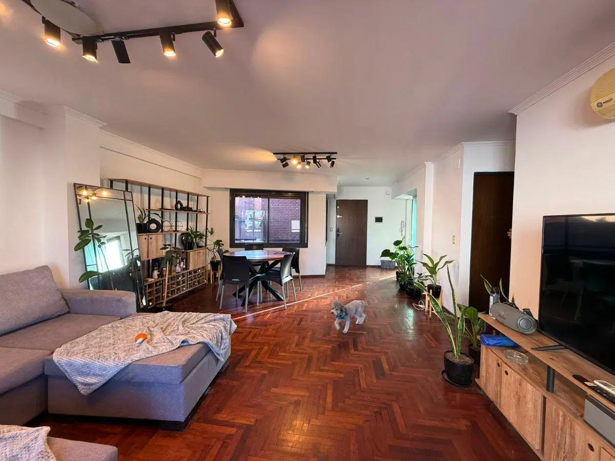 Exclusivo Semipiso de Categoría en Nueva Córdoba | 3 Dormitorios | Terraza Propia C/Asador | Cochera 2