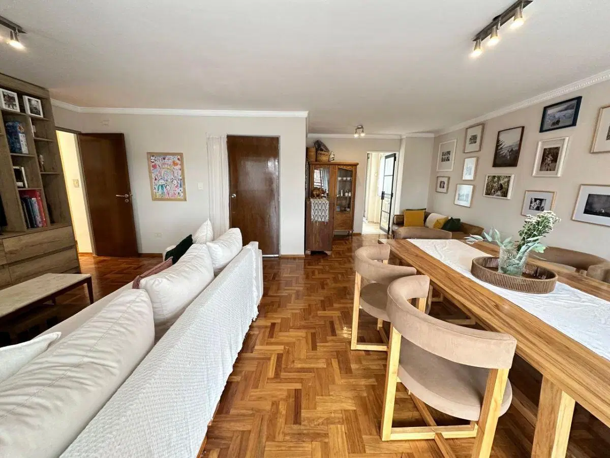 Exclusivo piso reciclado de 3 dormitorios con cochera y terraza con quincho | Bv. Chacabuco 3