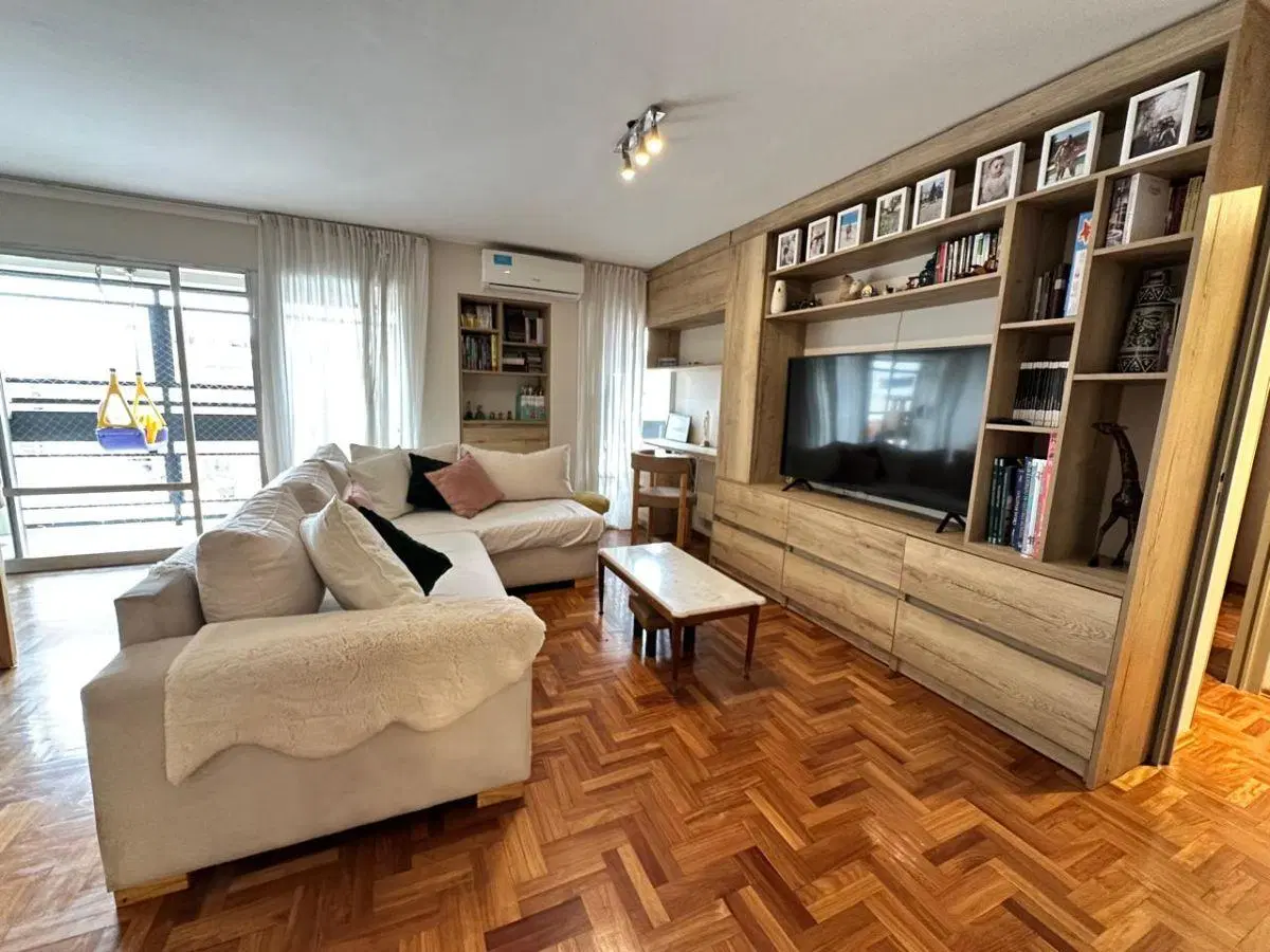 Exclusivo piso reciclado de 3 dormitorios con cochera y terraza con quincho | Bv. Chacabuco 1