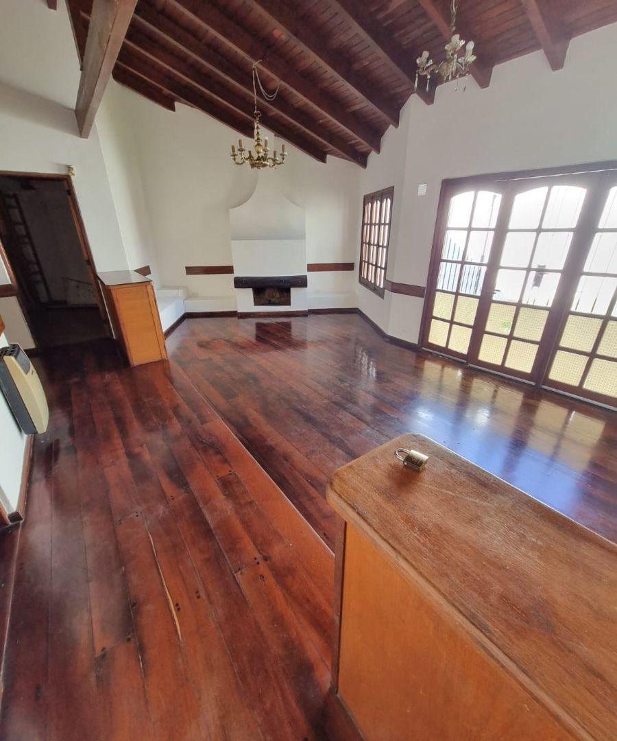 Foto de ALQUILO - CASA 3 DORM C/ PILETA - PEHUAJO 1540 - JARDIN, imagen 3