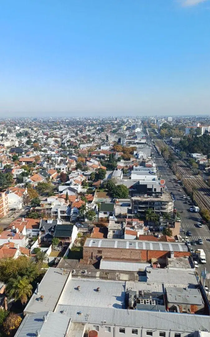 DEPARTAMENTO DE 2 AMB. AL FRENTE CON BALCON APTO PROFESIONAL 2