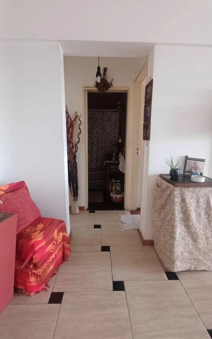 DEPARTAMENTO DE 2 AMB. AL FRENTE CON BALCON APTO PROFESIONAL 8