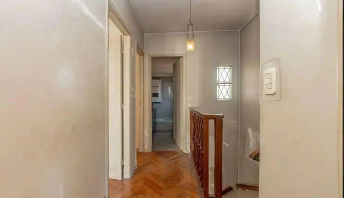 CASA 5 AMB. USO COMERCIAL 4