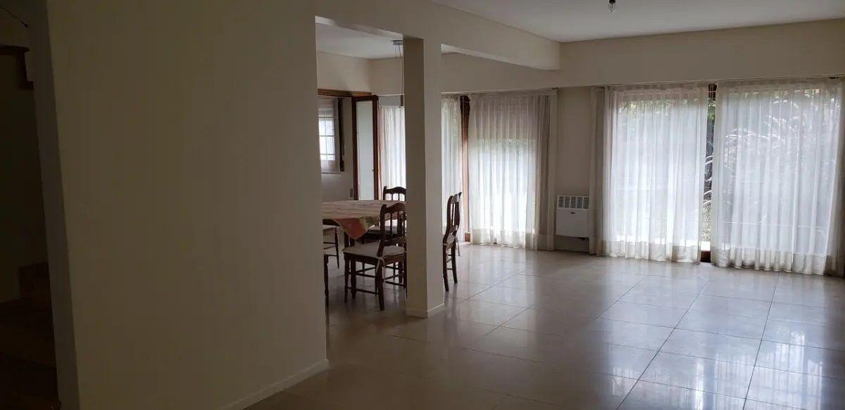 Foto de CHALET 5 AMBIENTES RAMOS MEJIA NORTE, imagen 4